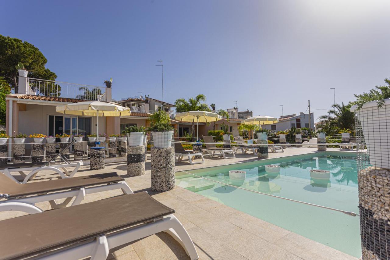 Small Luxury Apartments Pool And Sea View - Stella Del Mare Fontane Bianche Exteriér fotografie